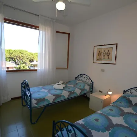 Lignano Riviera Economico Con Piscina * 리그나노 사비아도로