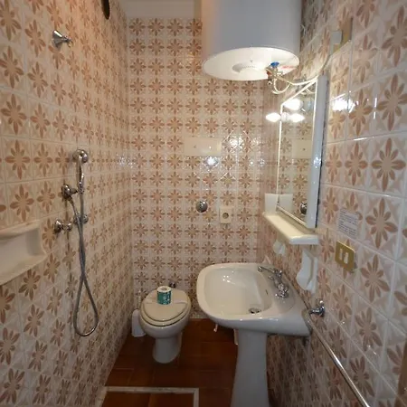 Lignano Riviera Economico Con Piscina