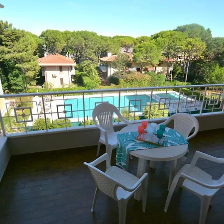 Lignano Riviera Economico Con Piscina Appartement