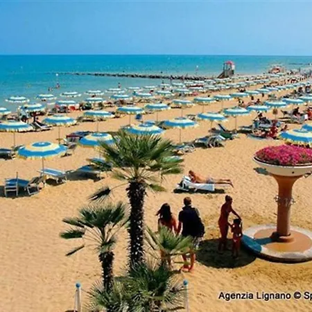 Lignano Riviera Economico Con Piscina Lignano Sabbiadoro